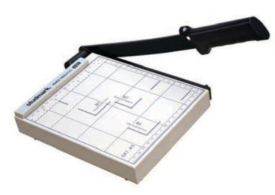 Studmark paper trimmer 8X7"