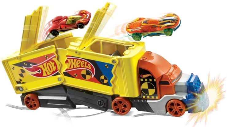 HOT WHEELS CRASHIN"RIGS