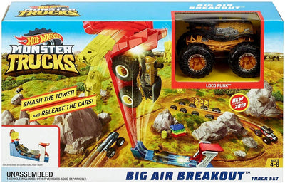 Hot Wheels Monster Trucks Big Air Breakout Track Set